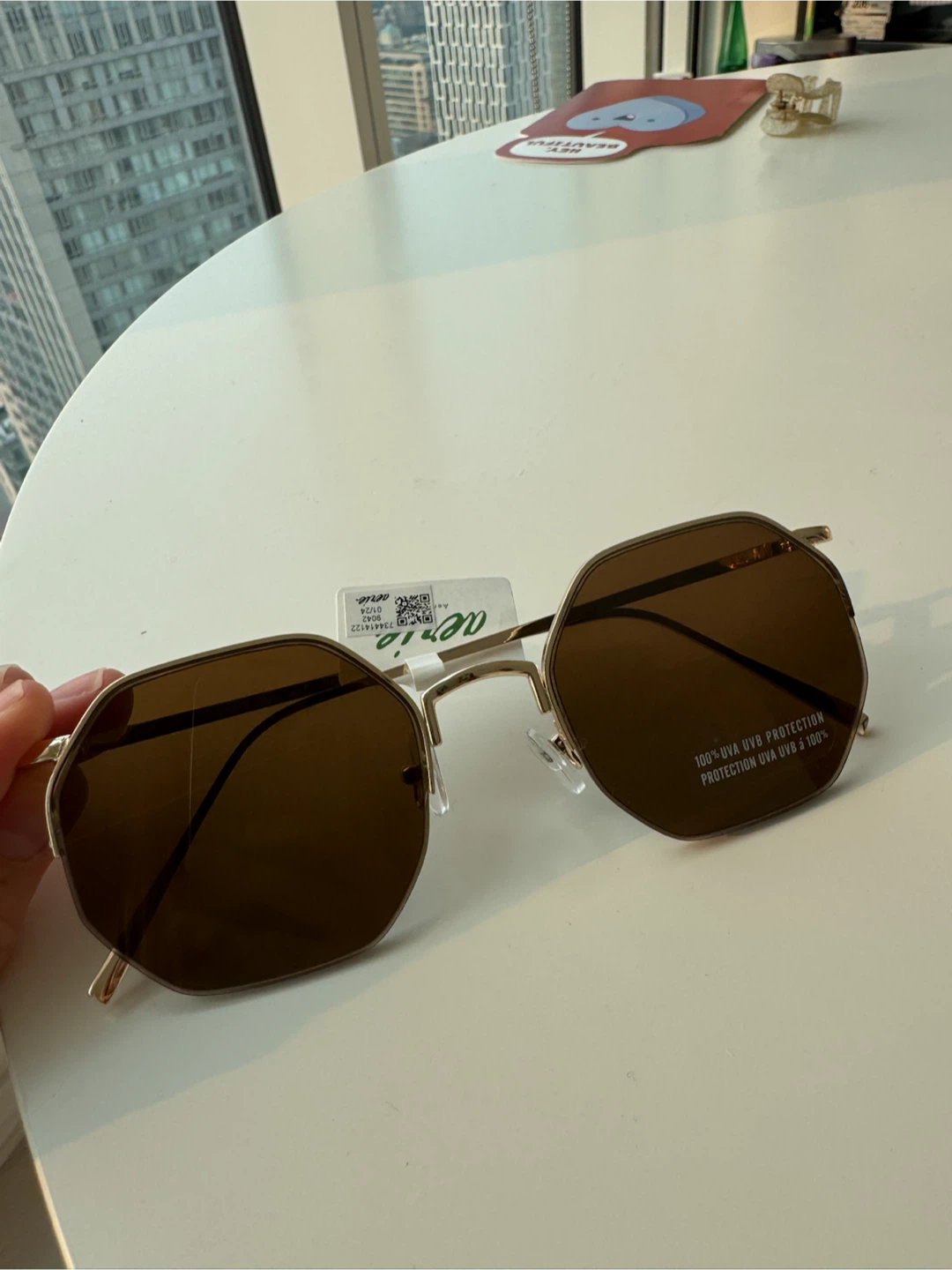 🕶️ New Hexagon Sunglasses – UV400 Protection