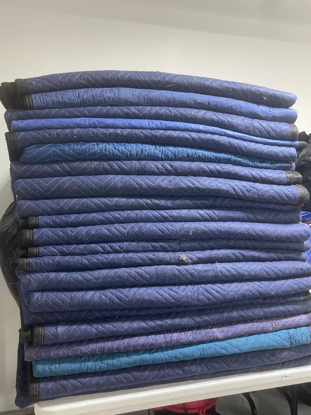 Moving Blankets - Set of 40