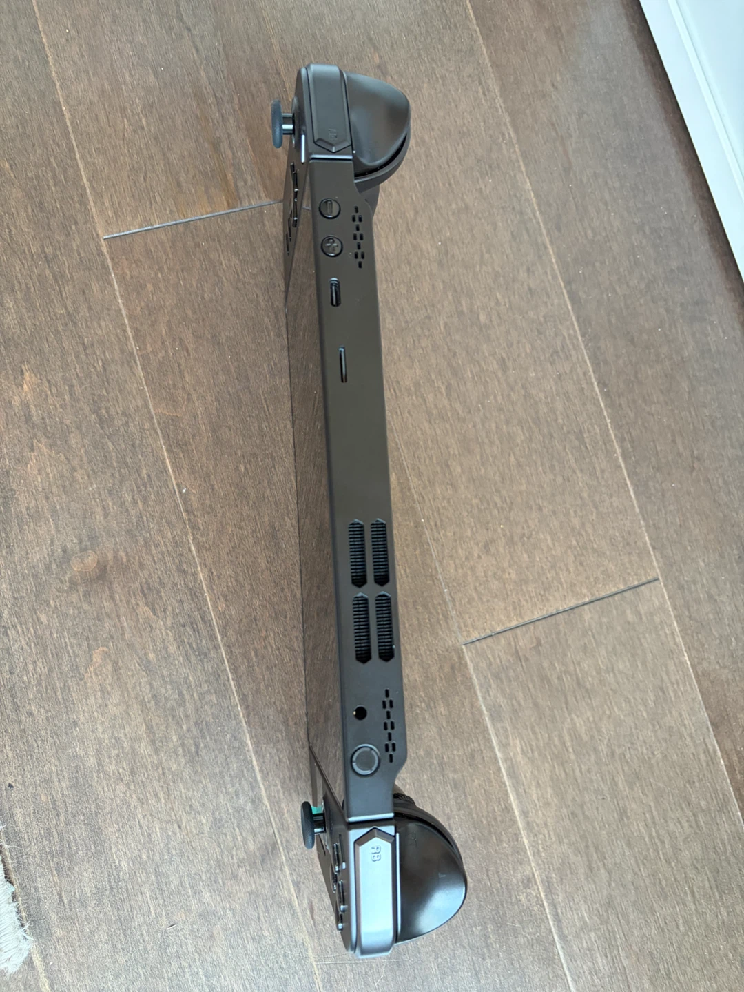 Lenovo Legion Go Handheld Gaming Console - photo 3