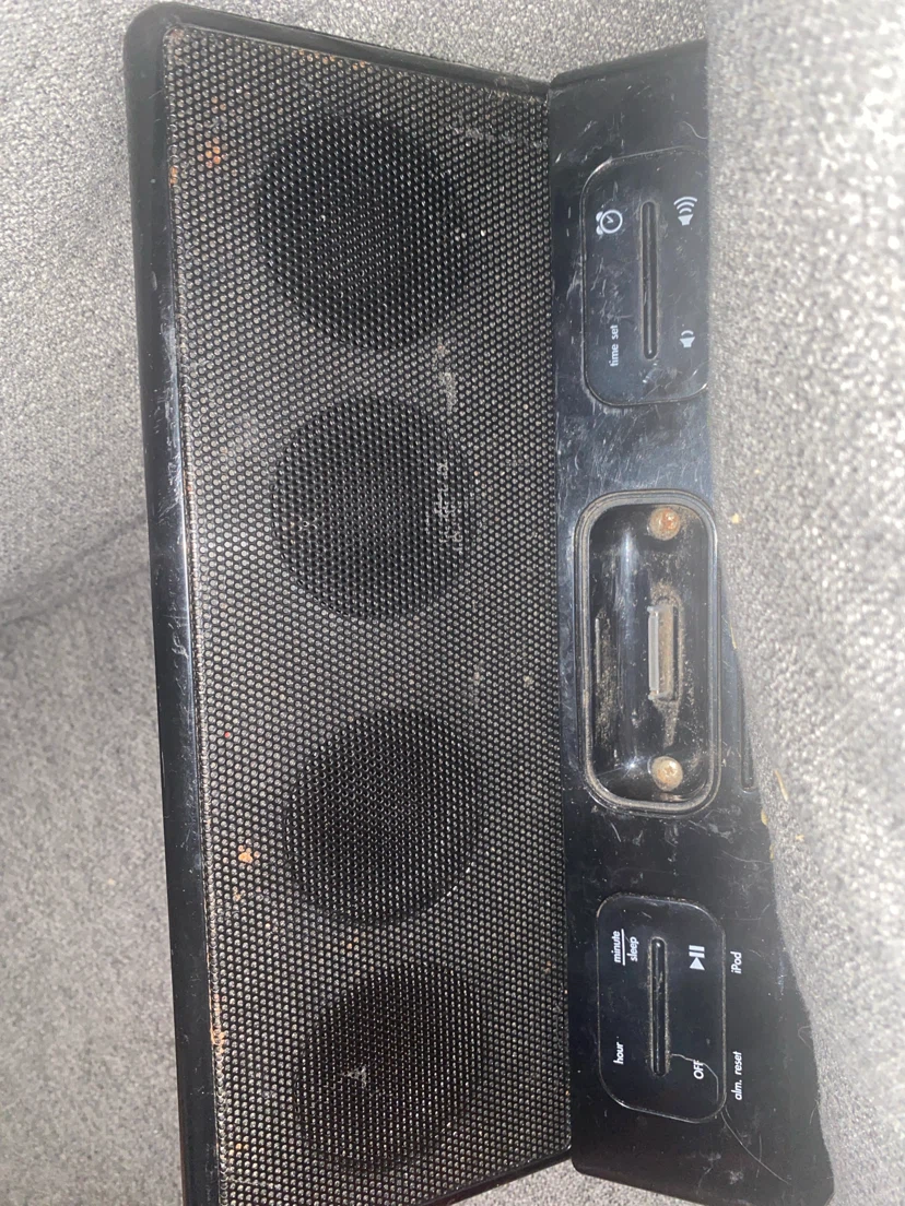 iHome IH27BR Speaker System
