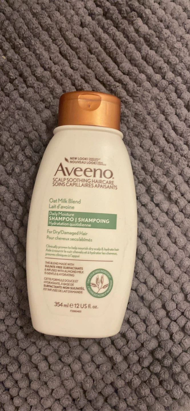 Aveeno Oat Milk Blend Daily Moisture Shampoo