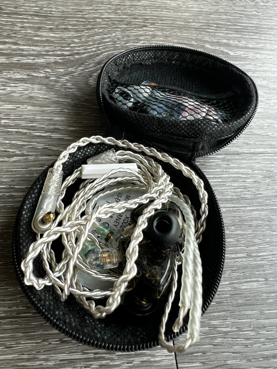 Tangzu Waner IEMs - photo 2