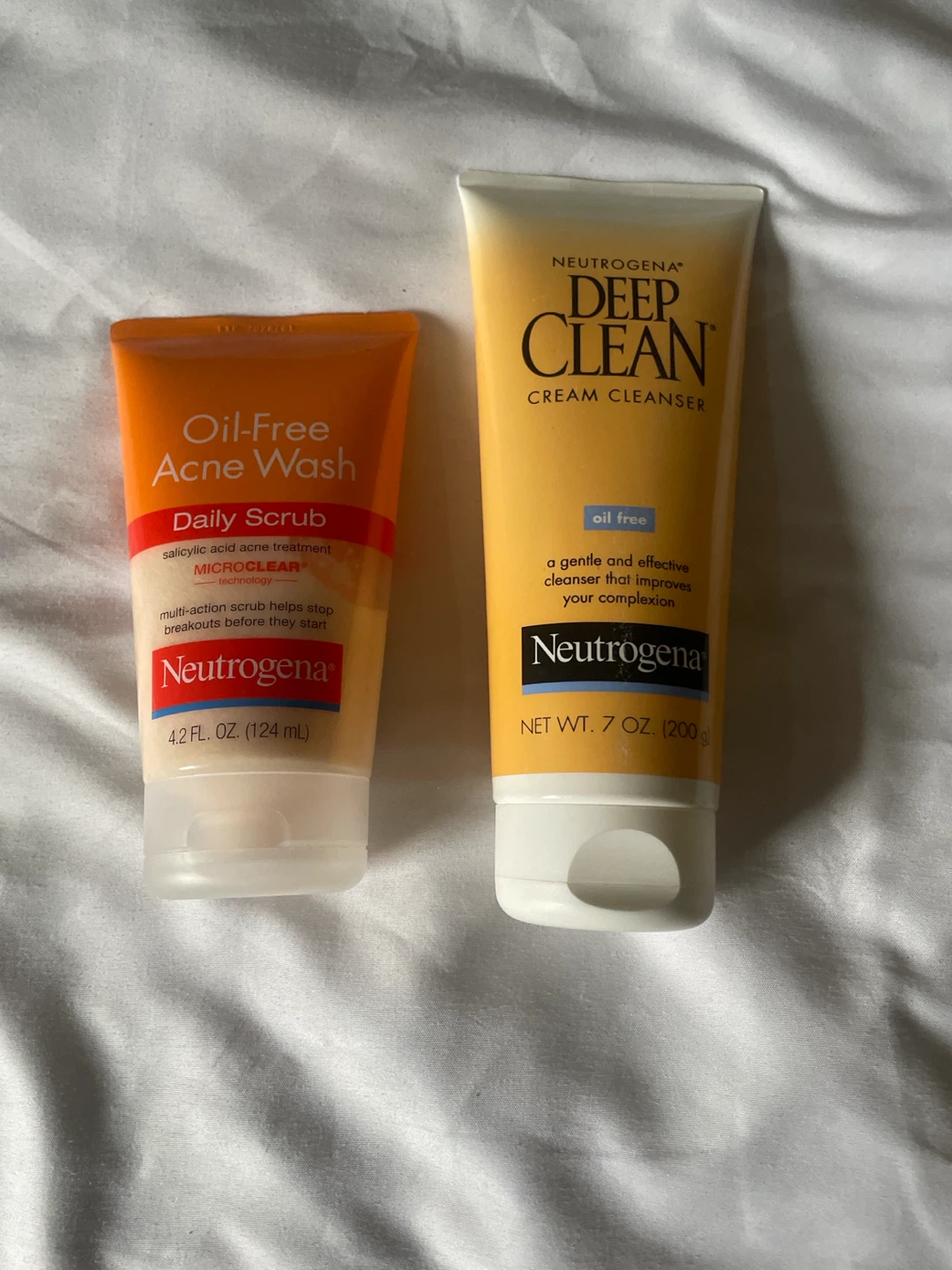 Neutrogena Oil-Free Acne Wash & Deep Clean Cream Cleanser