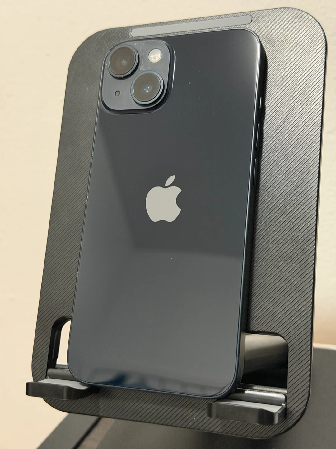 Apple iPhone 14 (128GB - FULLY UNLOCKED