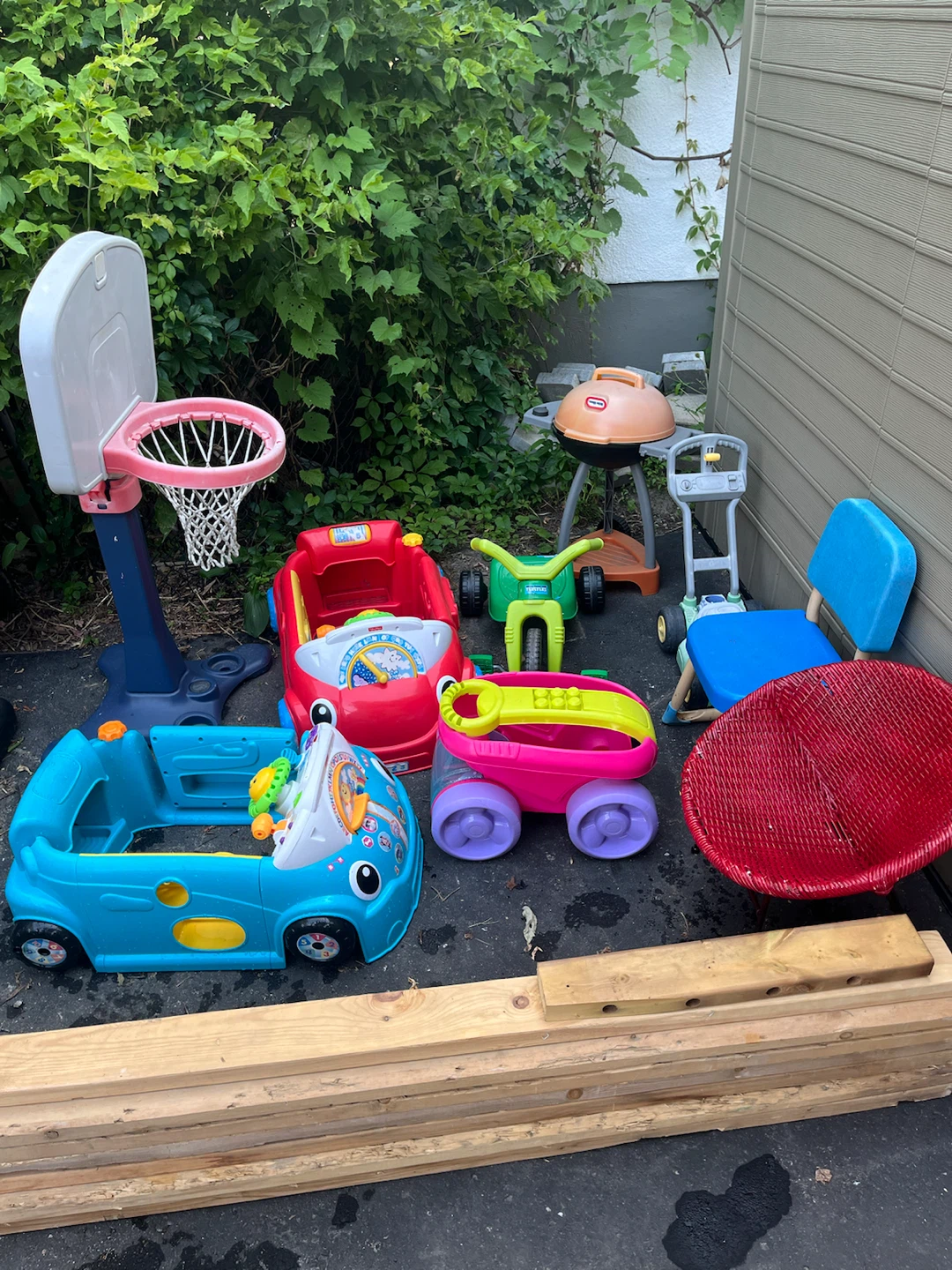 Assorted Kids' Play Items