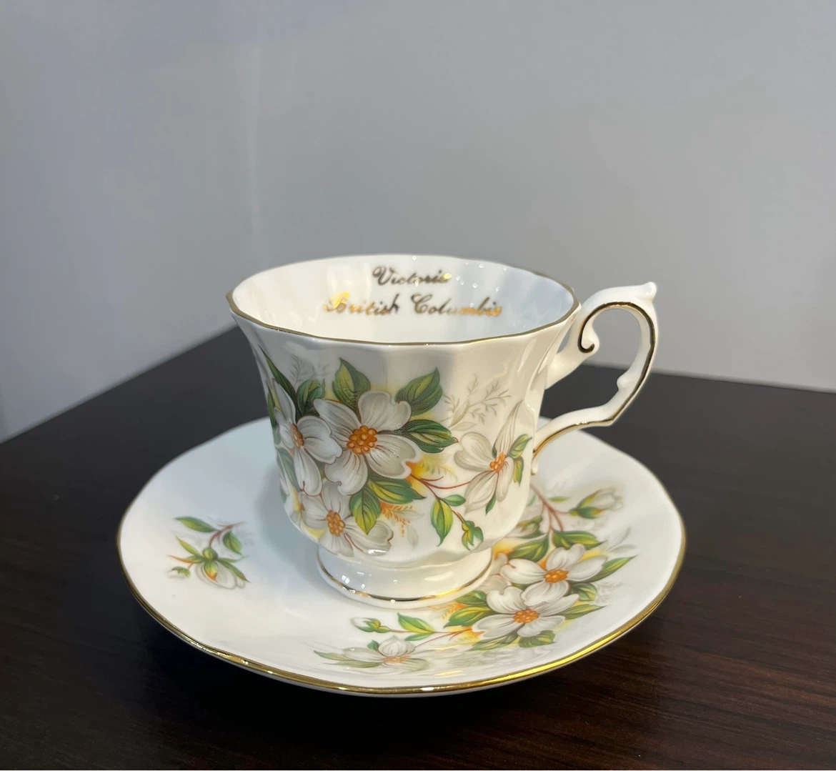 Vintage Elizabethan Bone China Cup & Saucer - Victoria BC - photo 2