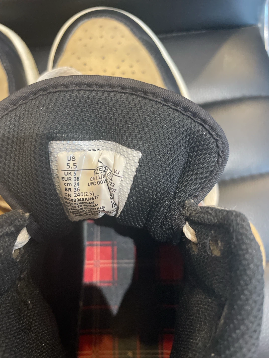 Air Jordan - photo 4