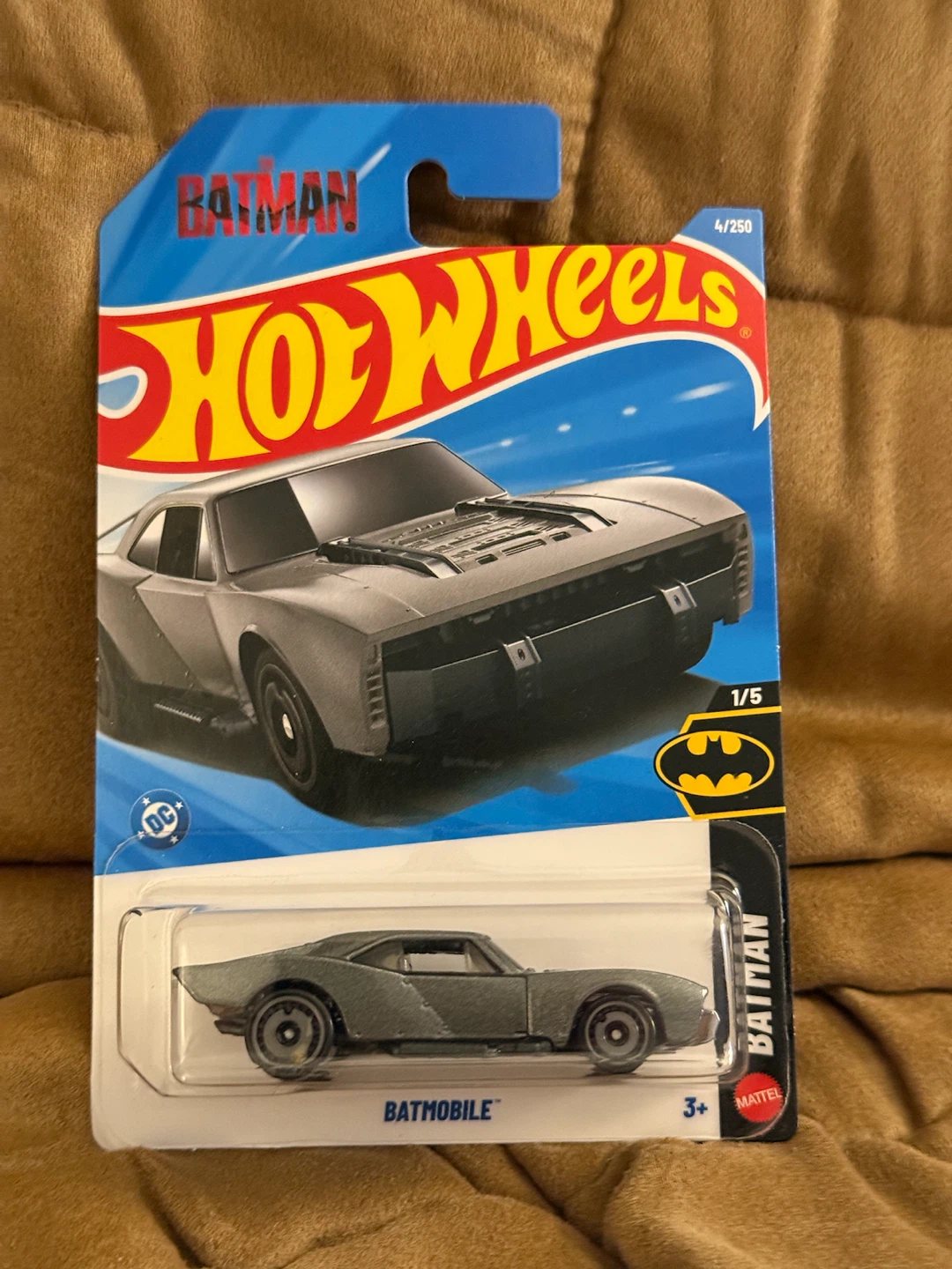 Hot Wheels Batman Batmobile Toy Car - photo 3