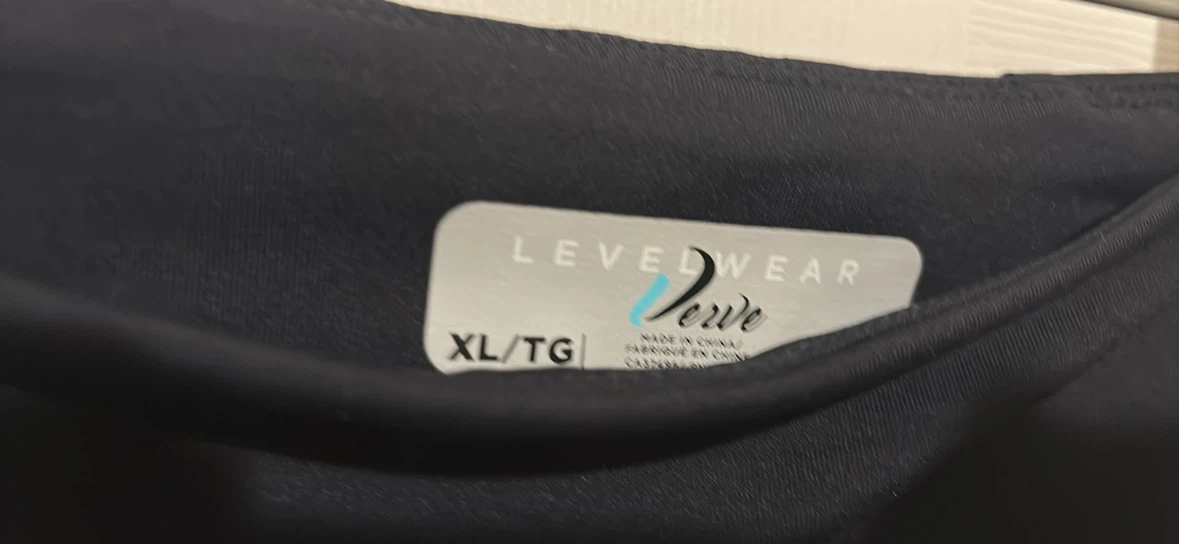 Levelwear Verve Women's Black Athletic Capris - photo 2