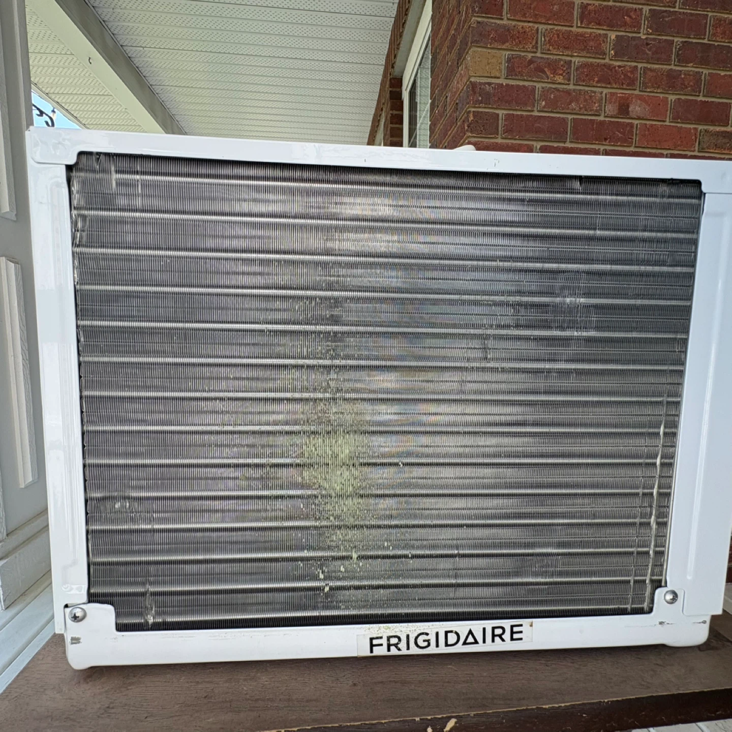 Frigidaire Window Air Conditioner - photo 5