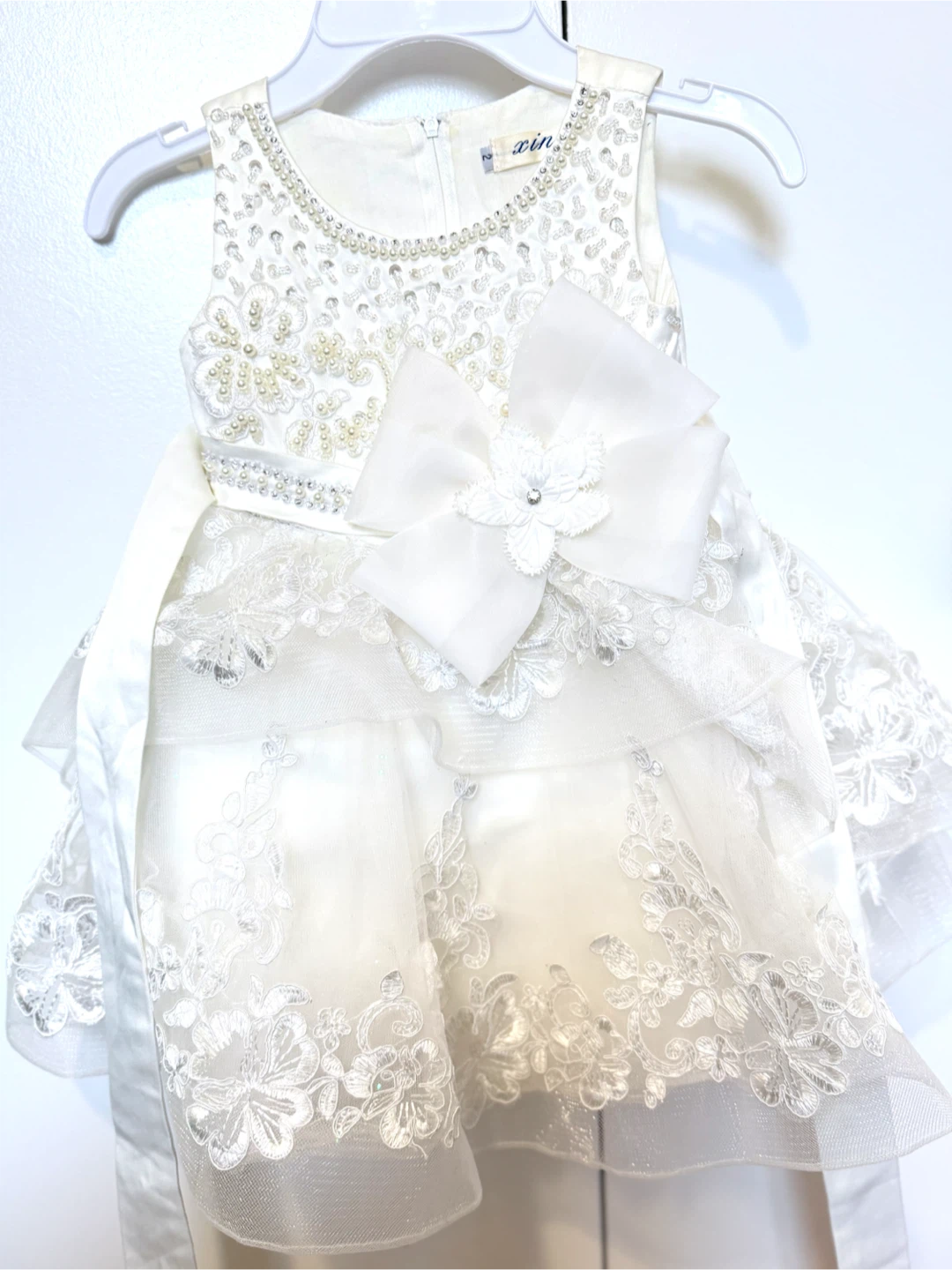 White Formal Dress with Pearls and Bow - photo 2