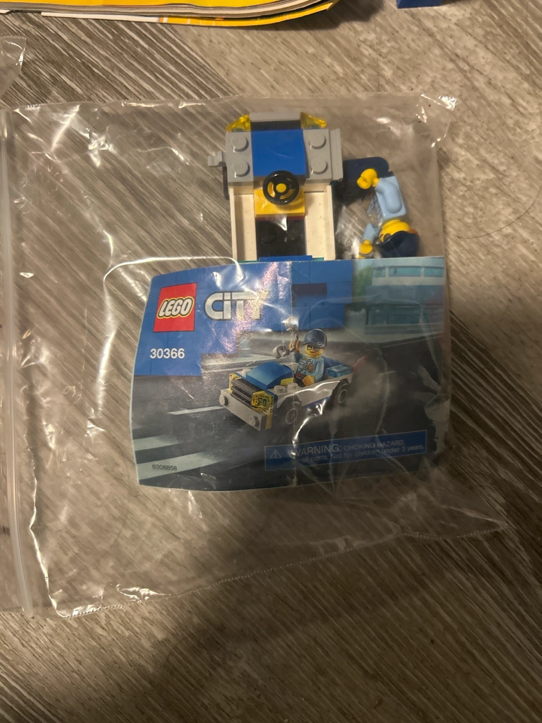LEGO Classic Basic Brick Set 11002 + Extra - photo 4