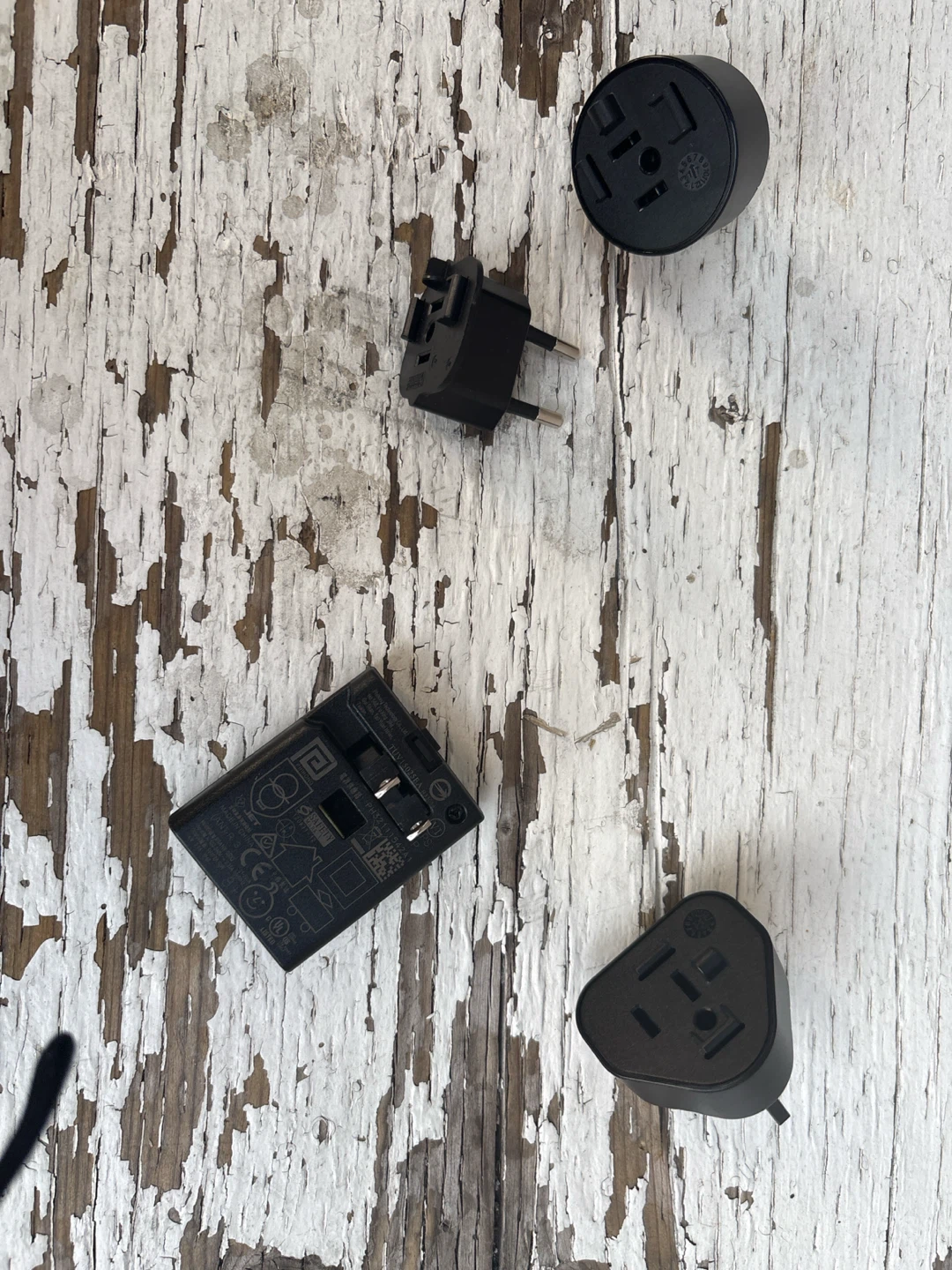 Anki Overdrive Four racing-Car Charging System - photo 3