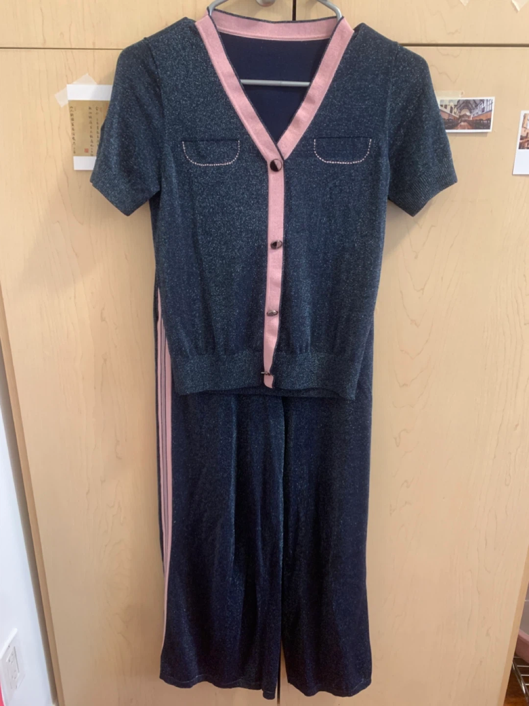 Size S/AS Shimmer Metallic Knit 2-Piece Set Short Sleeve & Pants