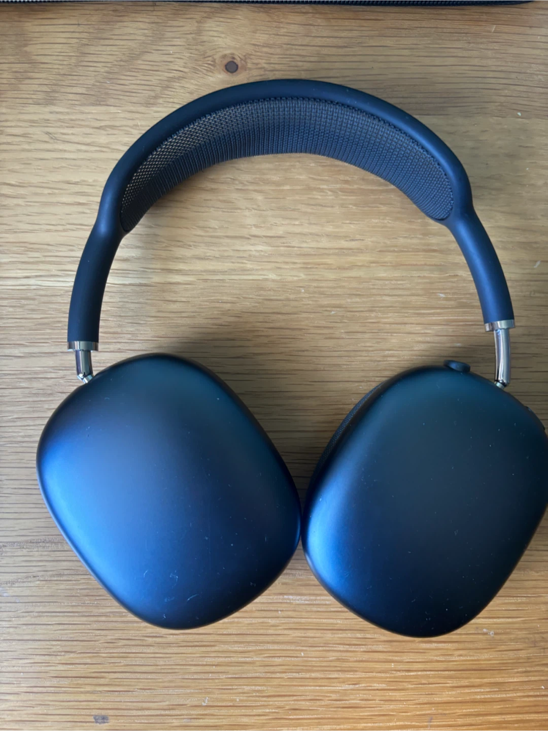 Apple AirPods Max 2nd Gen