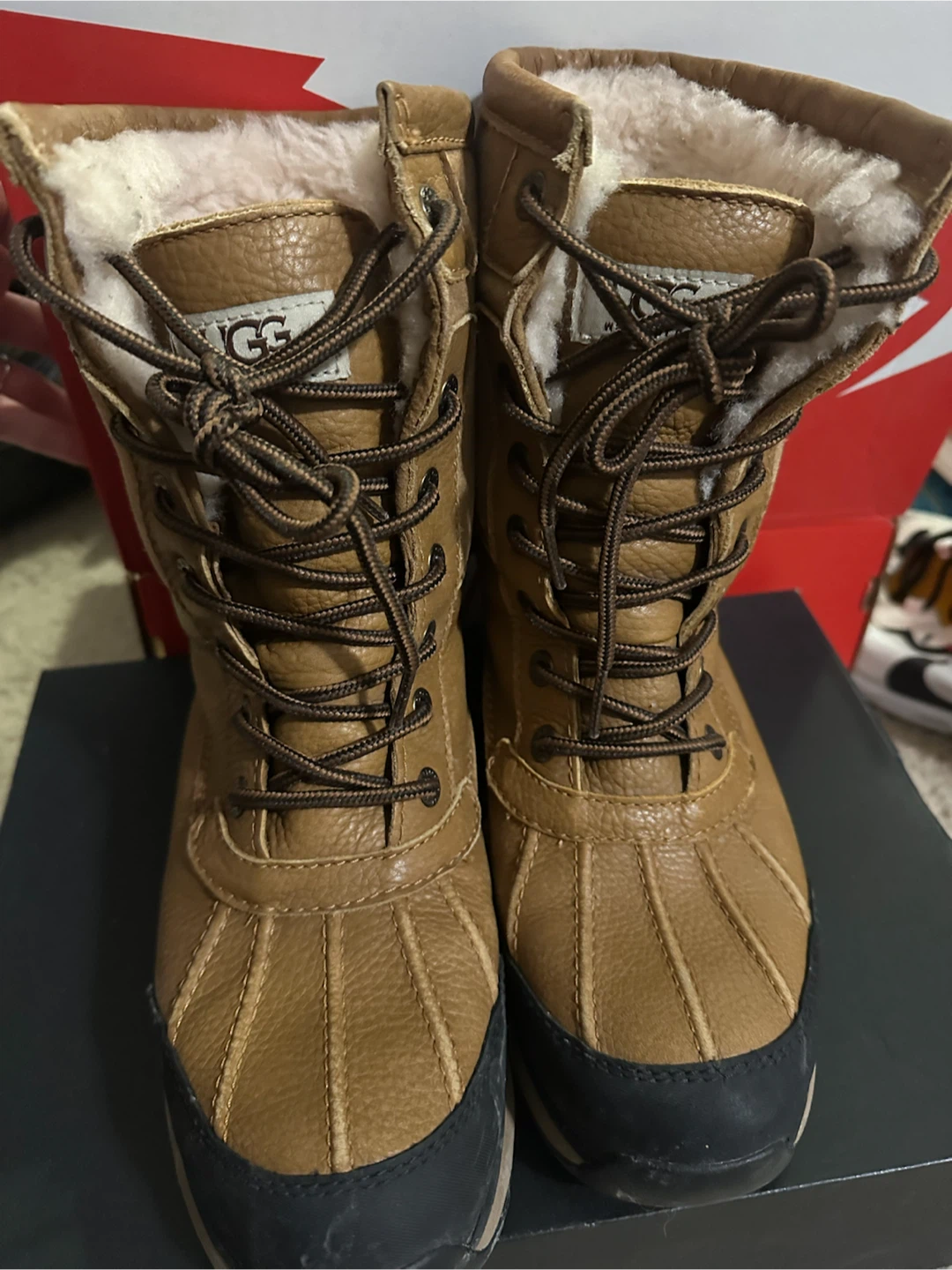 UGG Women's Brown Lace-Up Winter Boots Size 6