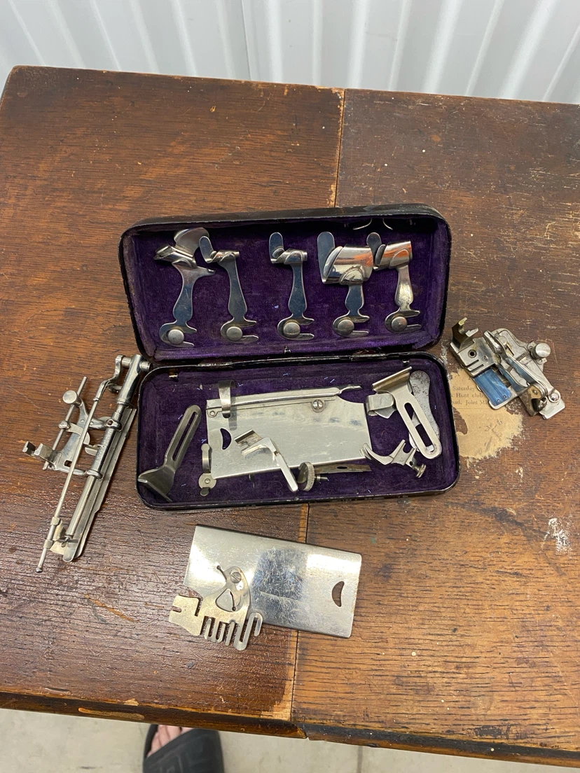 Antique Singer Seeing Machine Style No. 27 - photo 3
