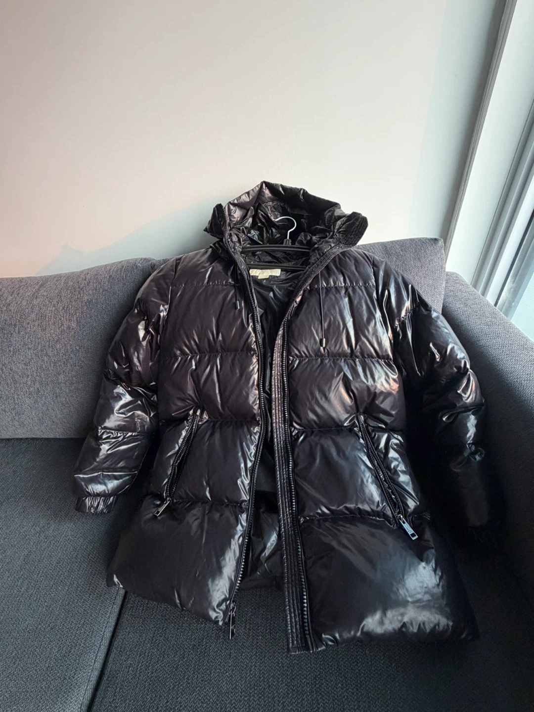Michael Kors Women’s Hooded Puffer Jacket - Black - Size Medium