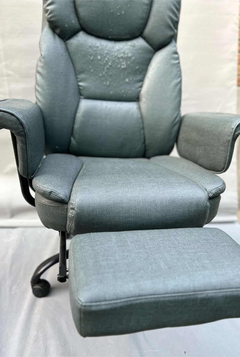 Grey Office Chair with Footrest - photo 2