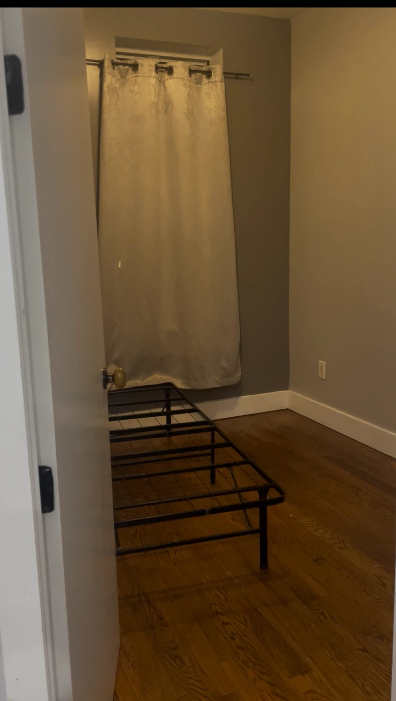 Bedroom for Rent in Brooklyn, NY