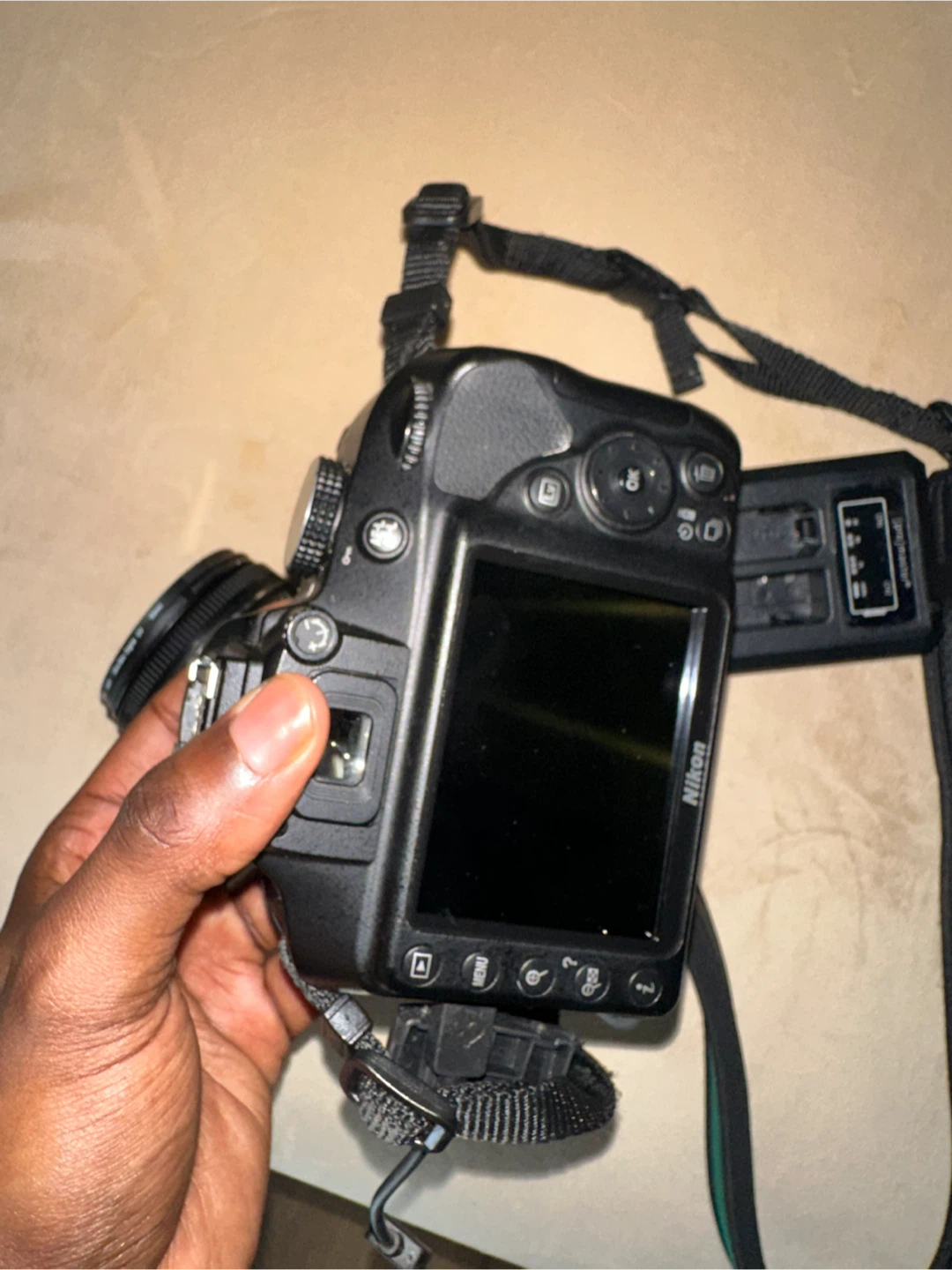 Nikon D3400 DX VR AF-P NIKKOR 18-55mm f/3.5-5.6G Lens - photo 3