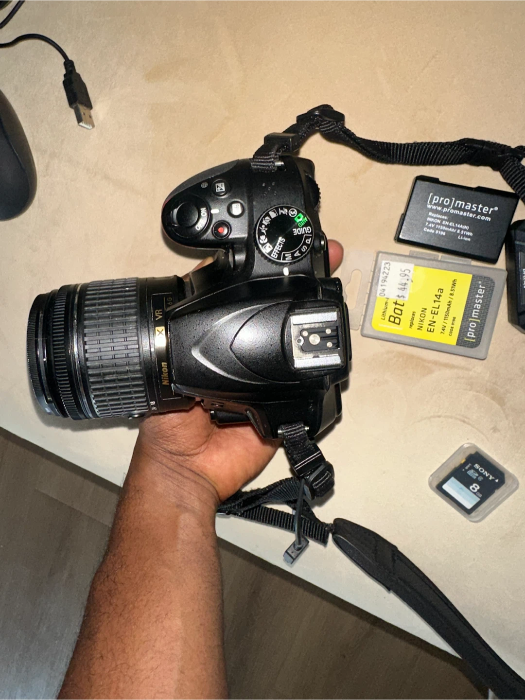 Nikon D3400 DX VR AF-P NIKKOR 18-55mm f/3.5-5.6G Lens - photo 5