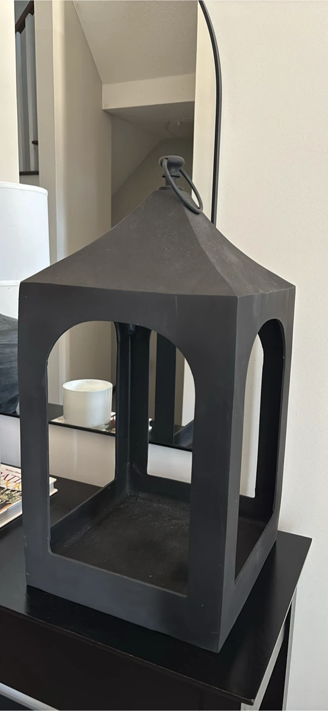 Black Metal Lantern