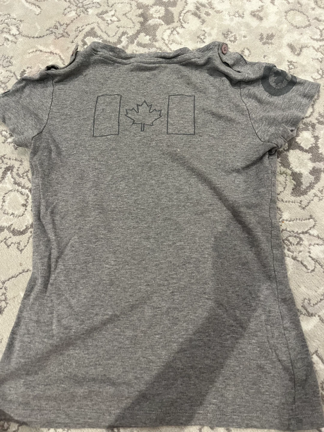 Red Canoe Toronto Canada T-Shirt - photo 4