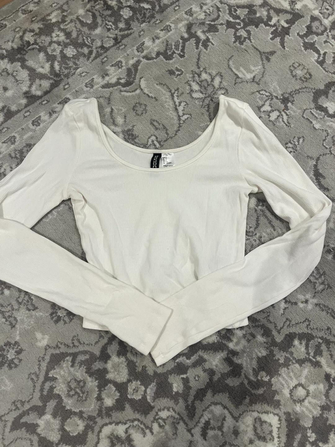 H&M Divided White Ribbed Long Sleeve Top