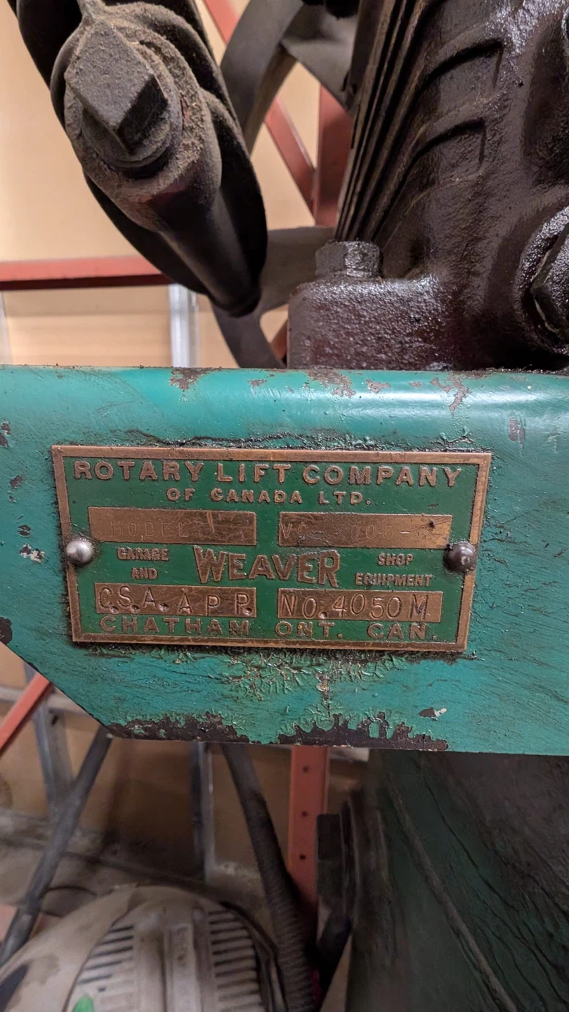 Weaver Rotary Lift Company Air Compressor - photo 2