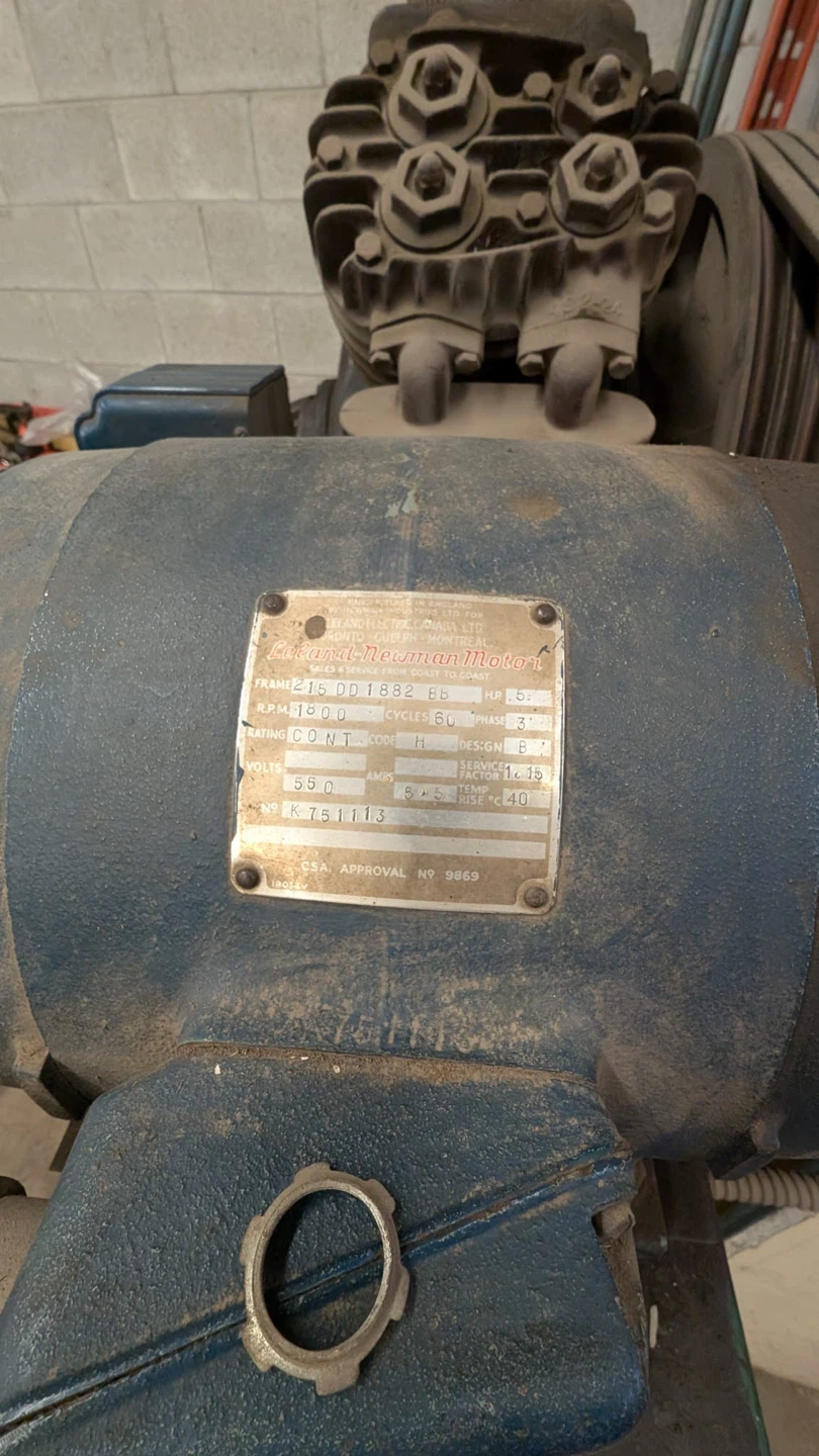Weaver Rotary Lift Company Air Compressor - photo 4
