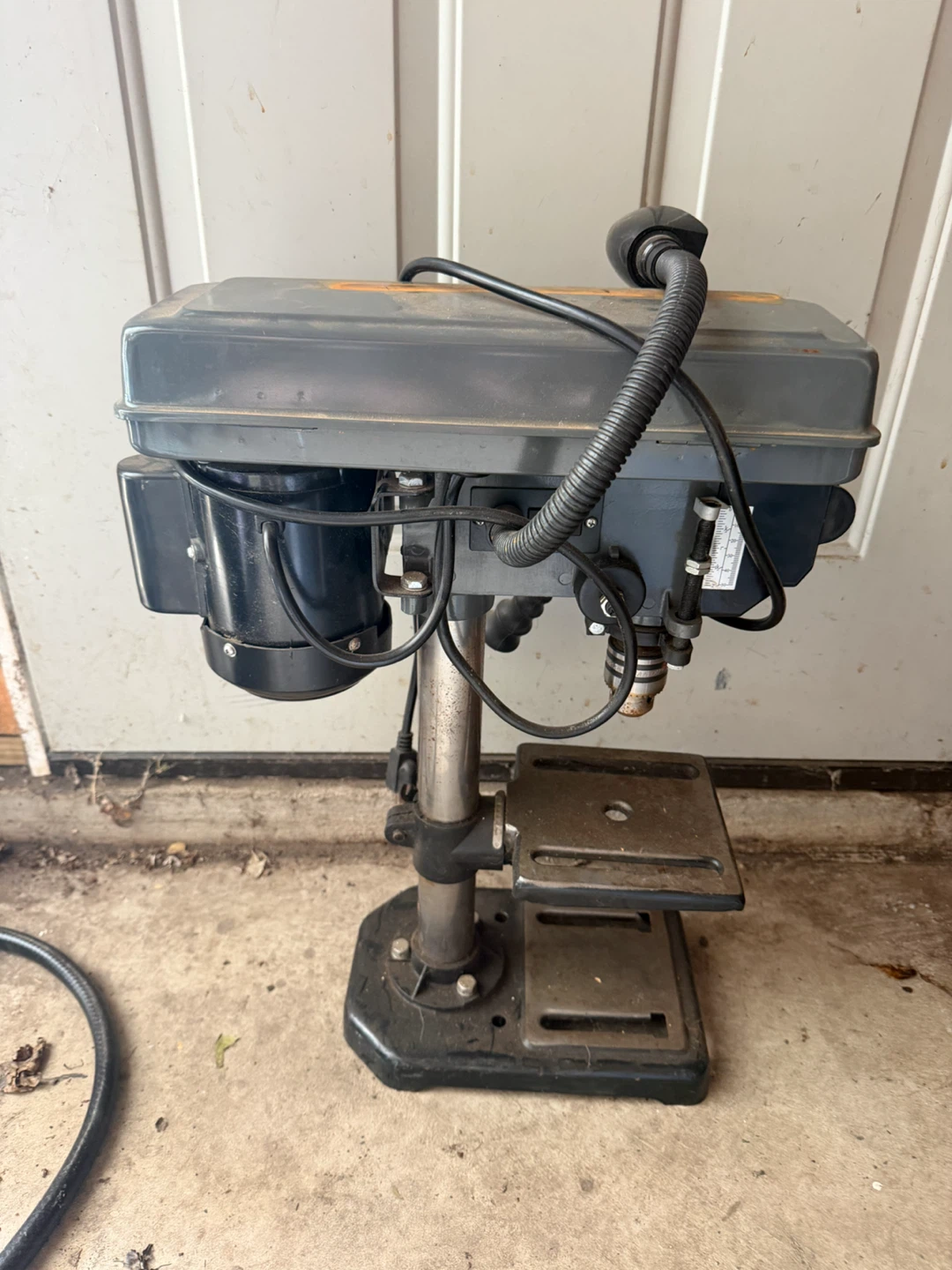 Central Machinery 5 Speed Bench Drill Press - photo 3