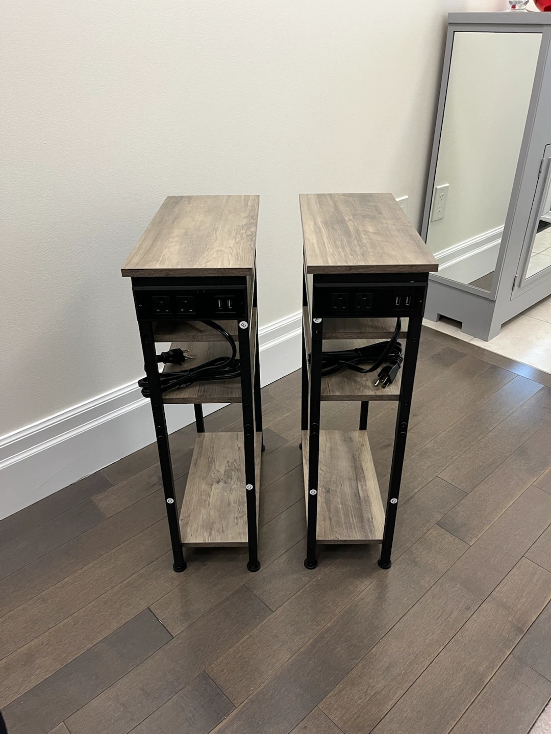 New Set of Stands w/ Charging Station - photo 3