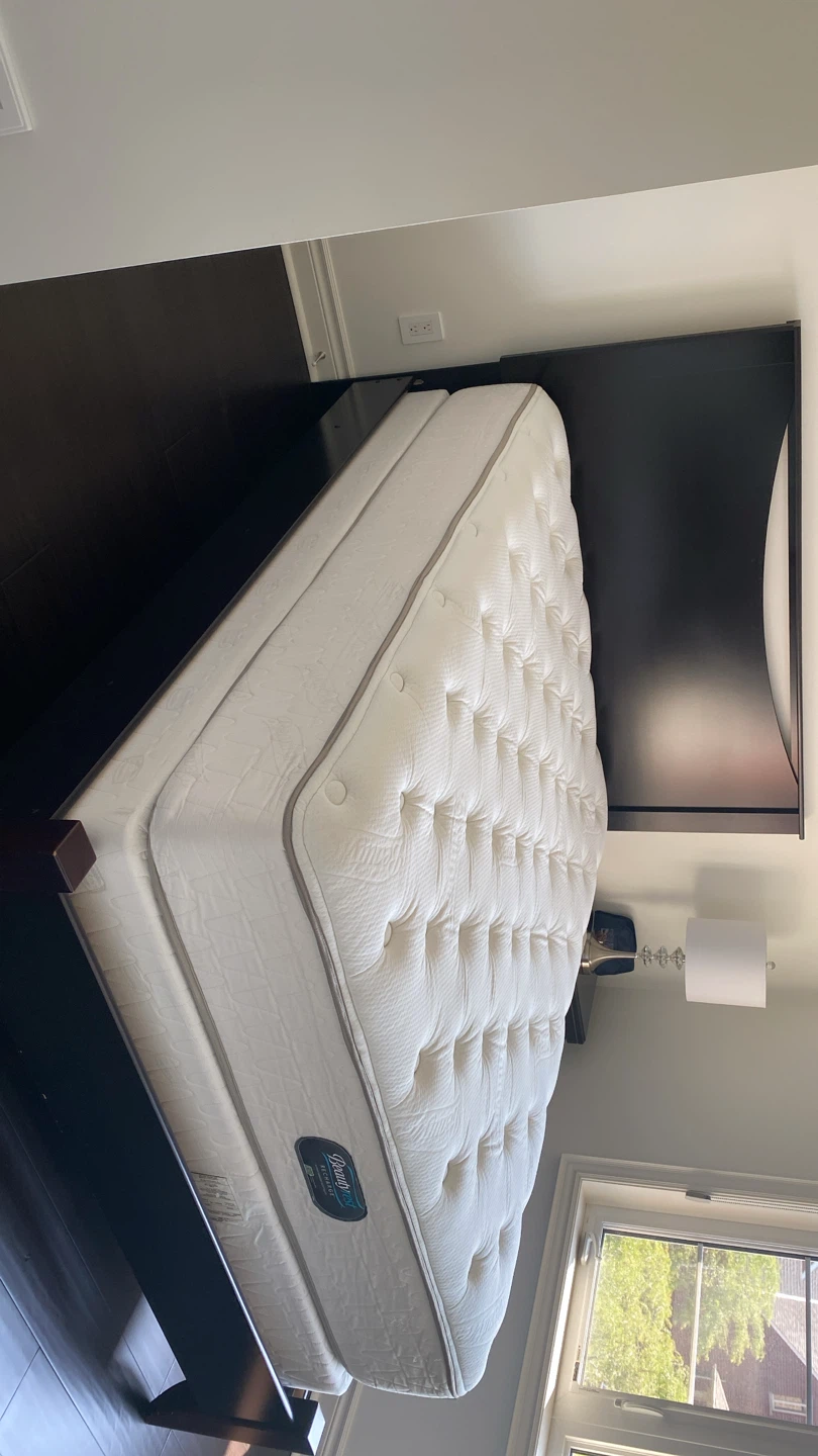 3 pcs bedroom set without mattress