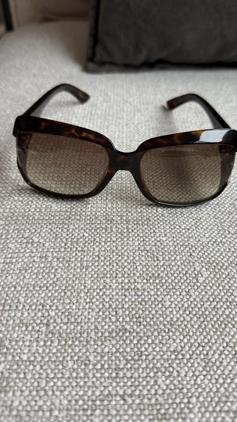Gucci Sunglasses - Tortoiseshell - photo 2
