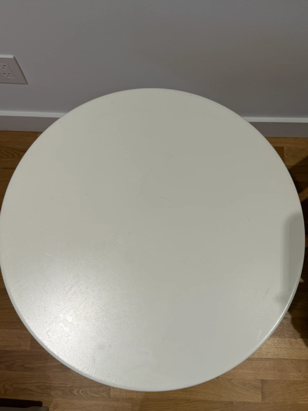 White metal side table with lower shelf - photo 2