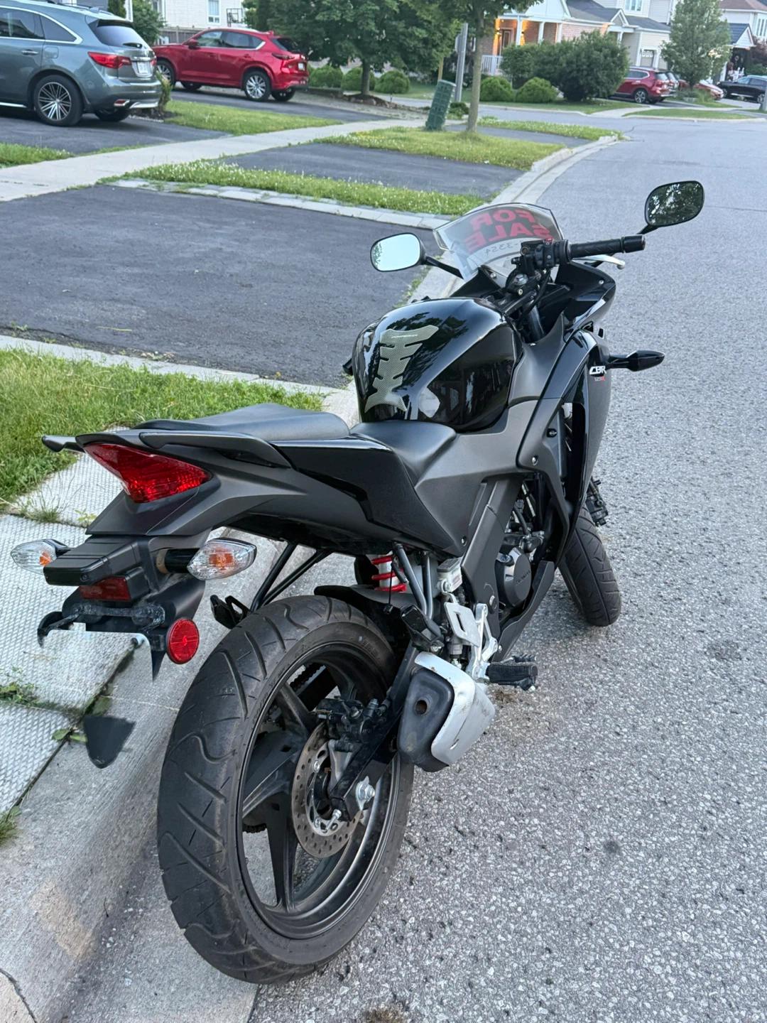 Honda CBR 125R Motorcycle