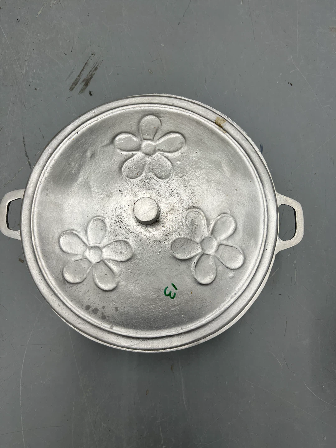 Cast Aluminum Cookware Set 2 Calderos & 1 Comal Griddle
