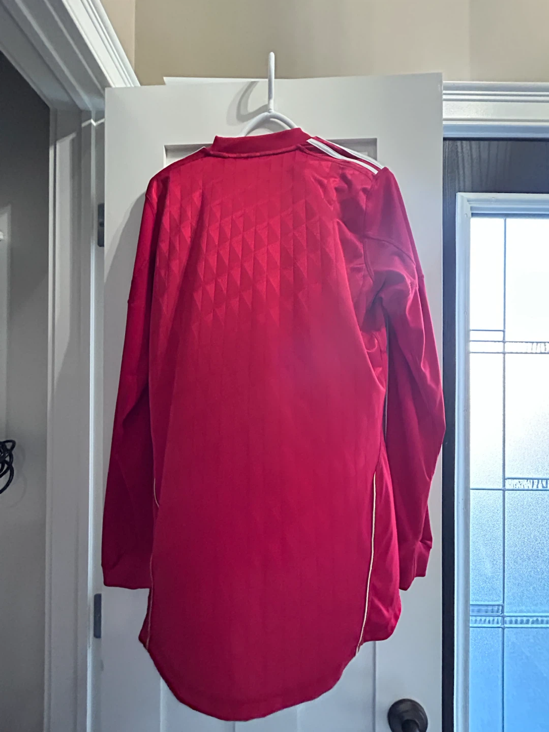Liverpool FC 2011-2012 Home Jersey - Size M - photo 2