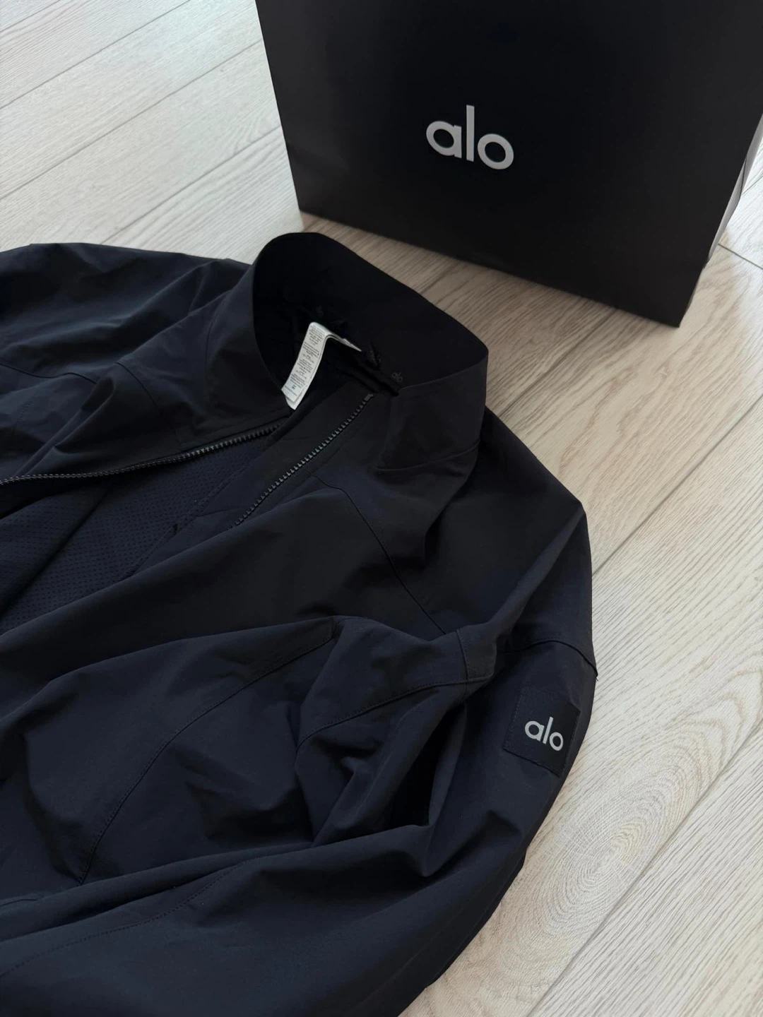 Alo Yoga Clubhouse Jacket L - photo 5