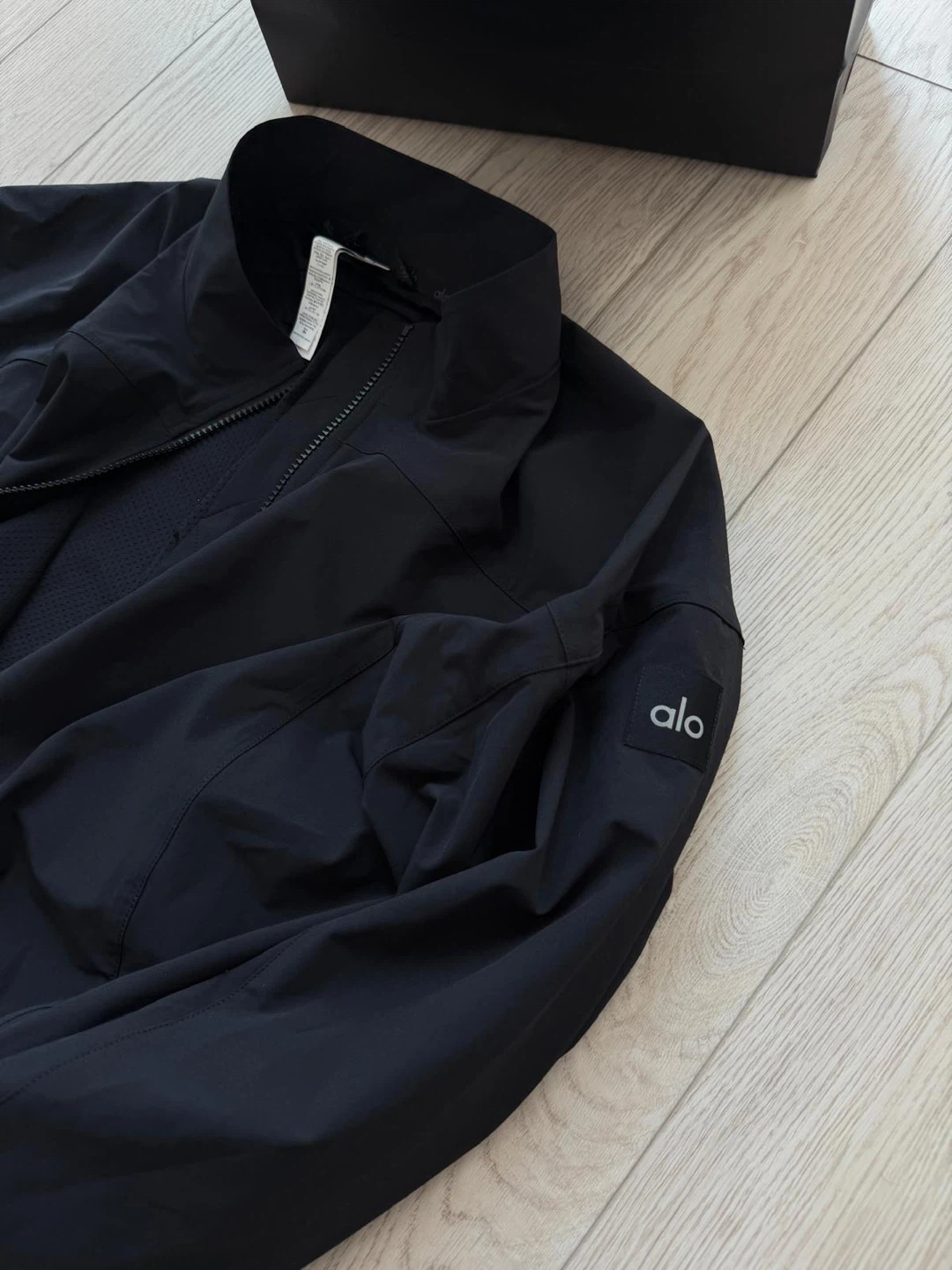 Alo Yoga Clubhouse Jacket L - photo 2