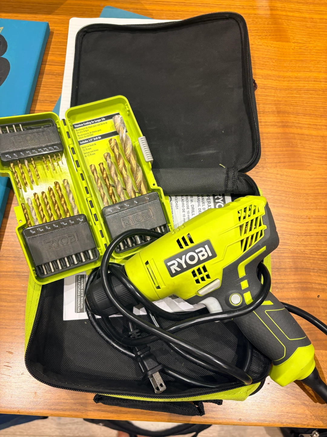 Ryobi Drill and Drill Bit Set - photo 3