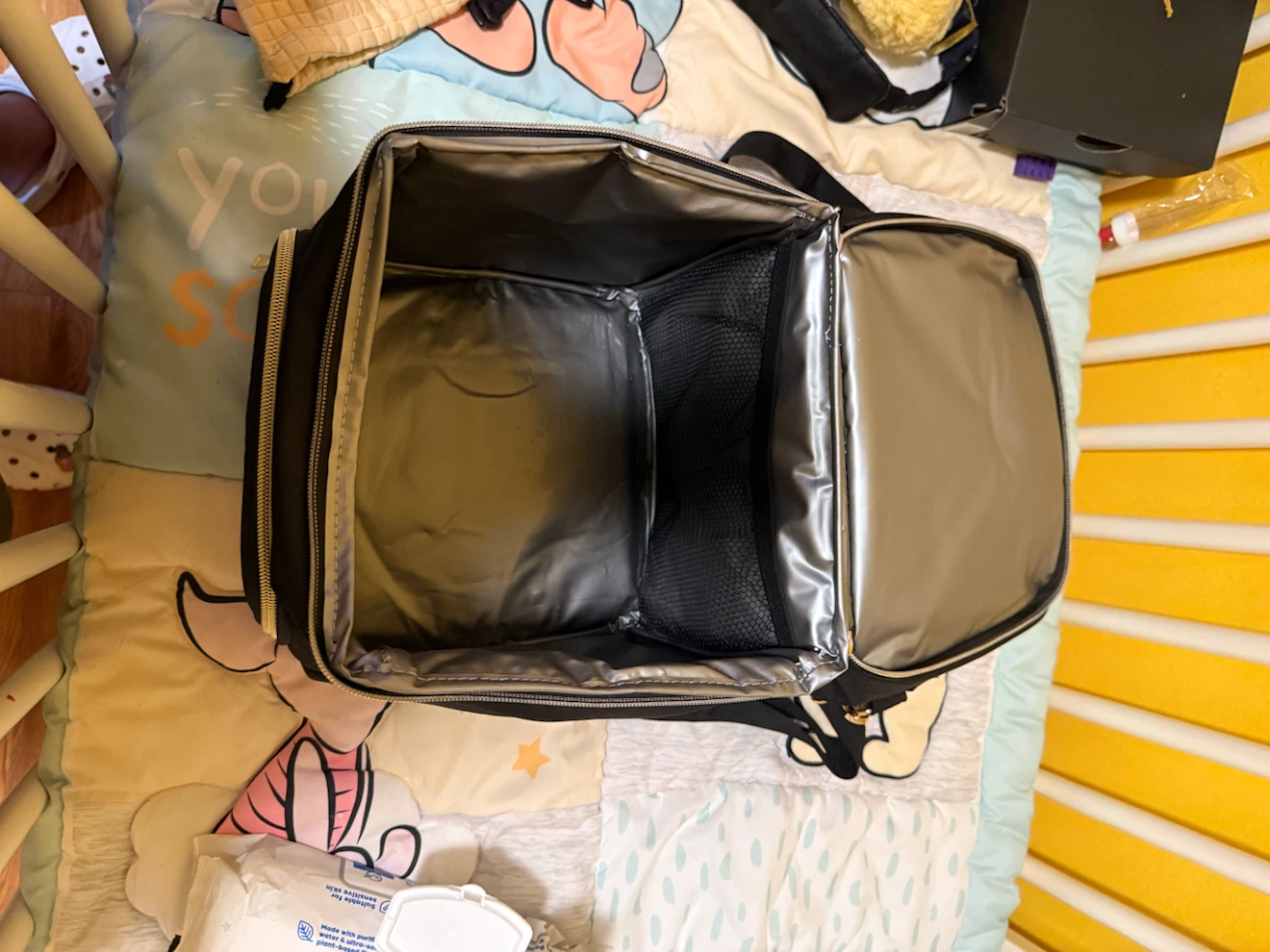 Castal Black Breastmilk Pump Bag - photo 4