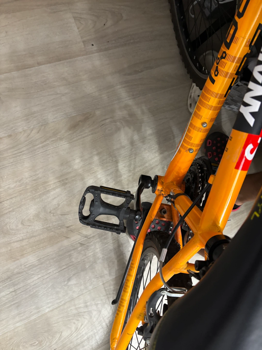 Orange TRAX Supreme Mountain Bike - photo 3