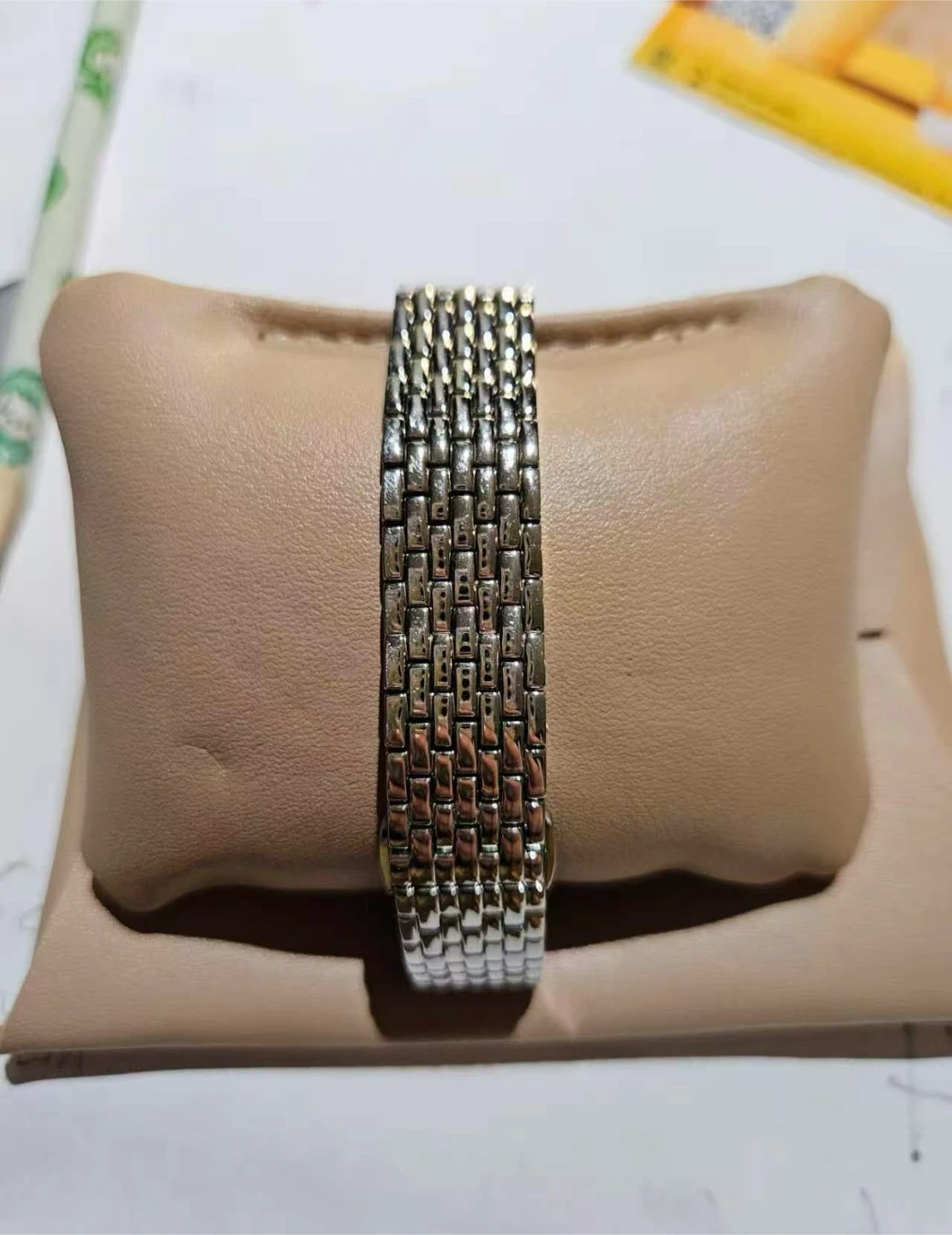 Emporio Armani Women's Watch - NEED TO SELL EVERYTHING - photo 2