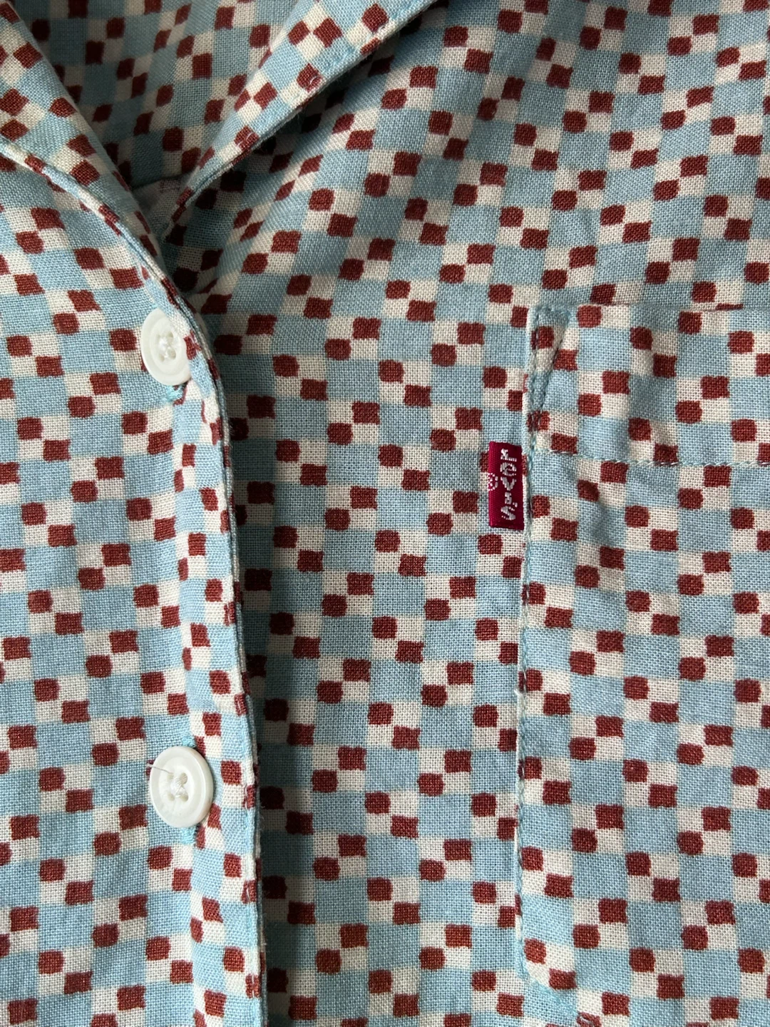 Levi's Women's Button-Up Shirt | Size XL (Fits Like L/M) - photo 2
