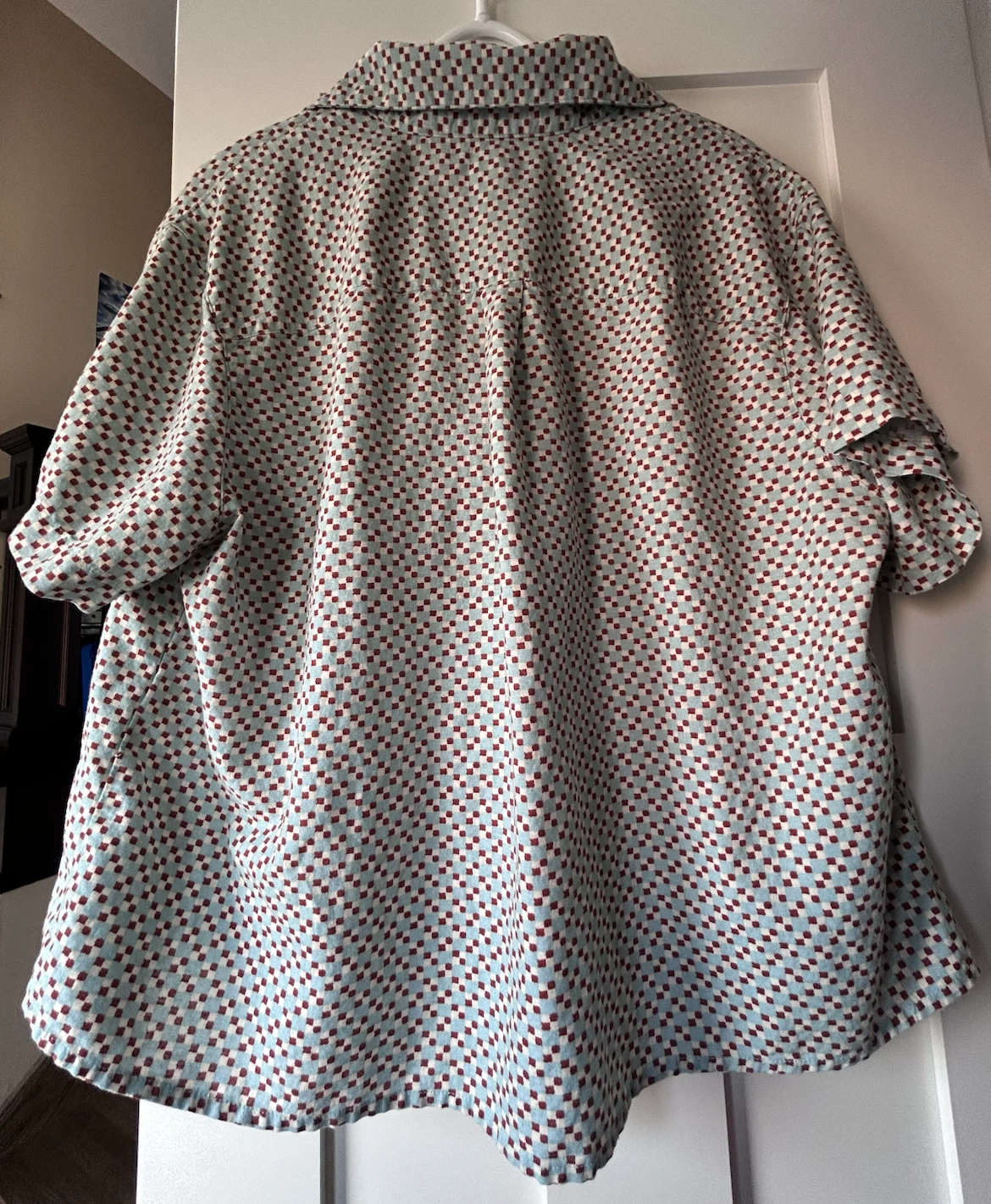 Levi's Women's Button-Up Shirt | Size XL (Fits Like L/M) - photo 4