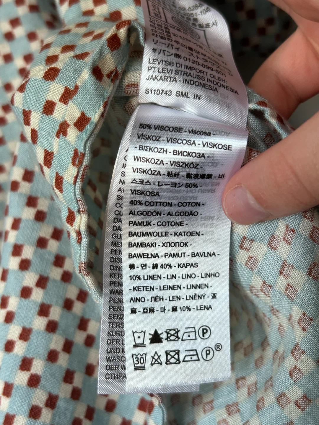 Levi's Women's Button-Up Shirt | Size XL (Fits Like L/M) - photo 5