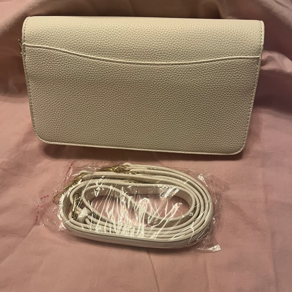 Tabby Shoulder Bag - White - photo 4