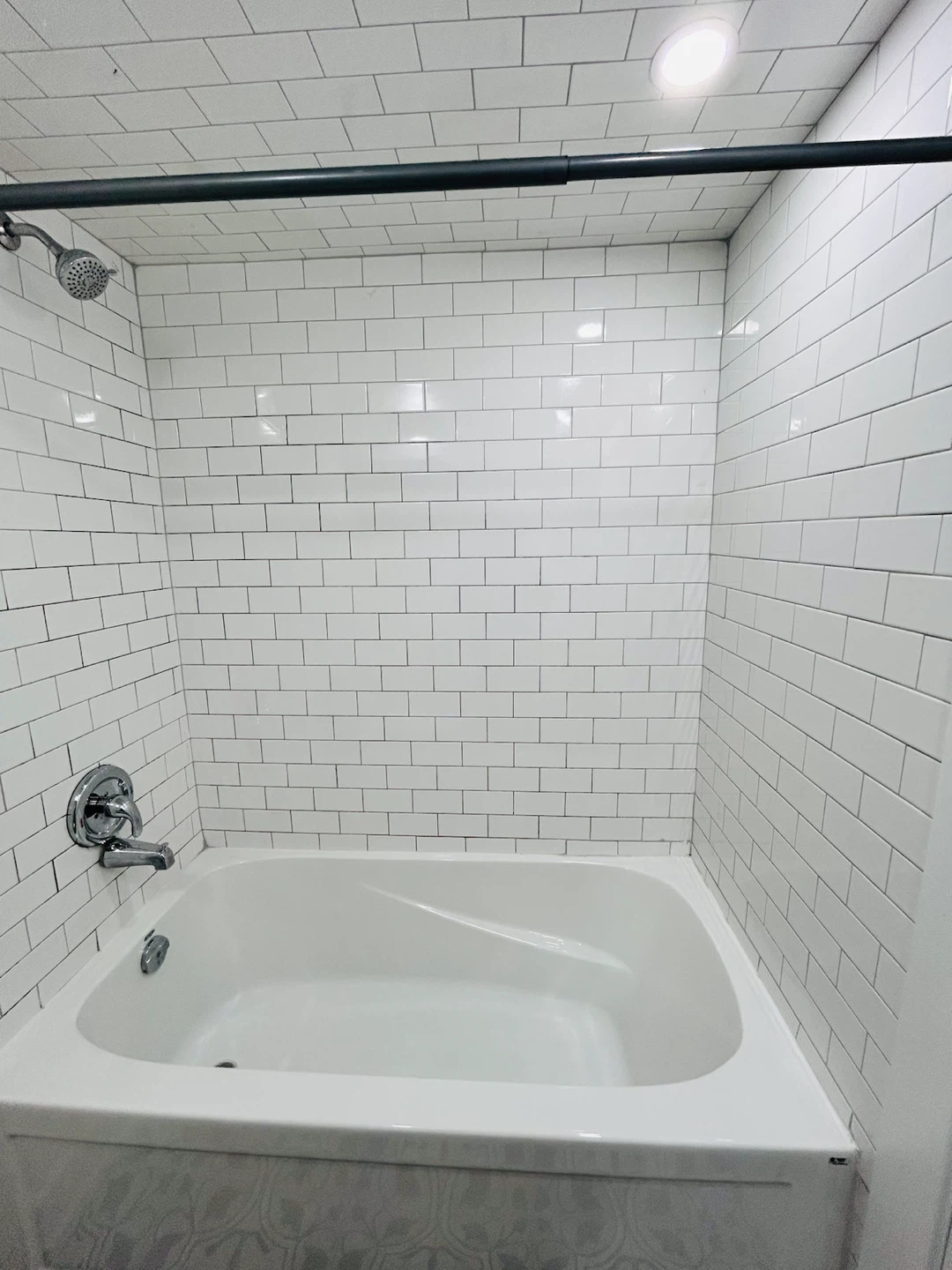 Studio basement for rent - photo 5